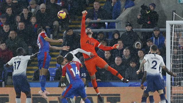 Tottenham domine Crystal Palace (0-1) et revient à hauteur de Chelsea et Liverpool