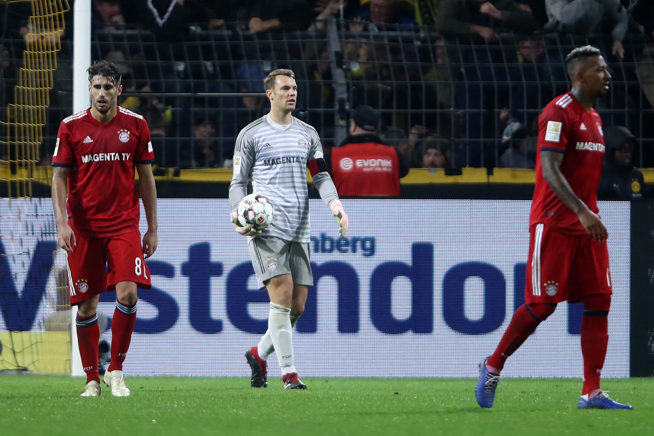 Javi Martinez, Manuel Neuer et Jerome Boateng lors de Borussia Dortmund-Bayern Munihc / Bundesliga