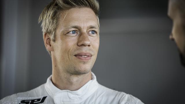 Pressure off Björk ahead of WTCR decider
