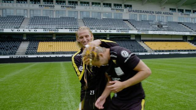 Emil i Eliteserien: Får ekkel straff av lagkompis Emil i Eliteserien: Får ekkel straff av lagkompis