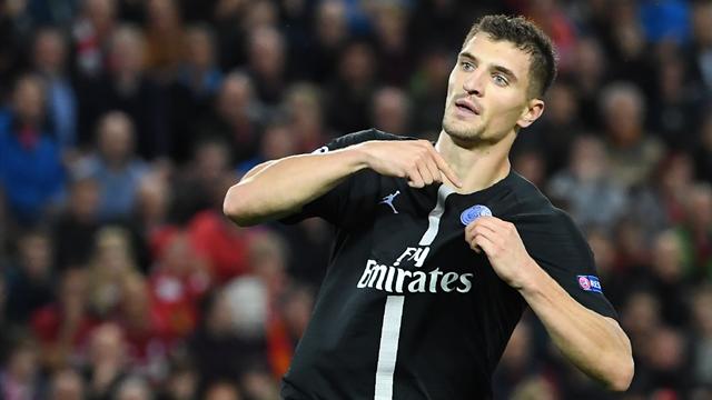 Avant l'officialisation de Paredes, Meunier a joué avec les nerfs des supporters parisiens