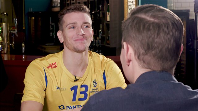 Mattias Samuelsson byter nummer i VM: "Ett sätt att visa familjen tacksamhet" Mattias Samuelsson byter nummer i VM: "Ett sätt att visa familjen tacksamhet"