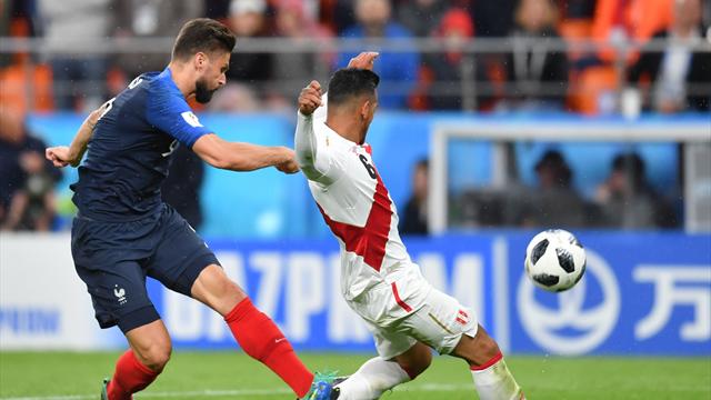 Giroud sur France-Pérou : "Si Kylian ne l'avait pas touché, ça faisait but" Giroud sur France-Pérou : "Si Kylian ne l'avait pas touché, ça faisait but"