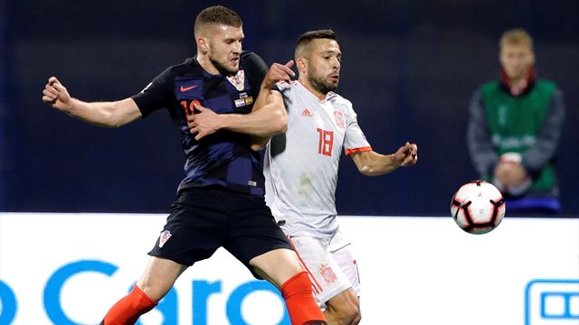 🇪🇸 España cae en el 93' y ya solo le vale un empate en el Inglaterra-Croacia (3-2)