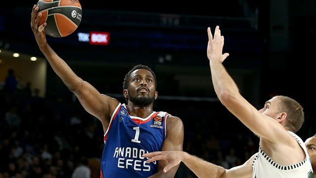 Anadolu Efes: 78 - Panathinaikos: 62