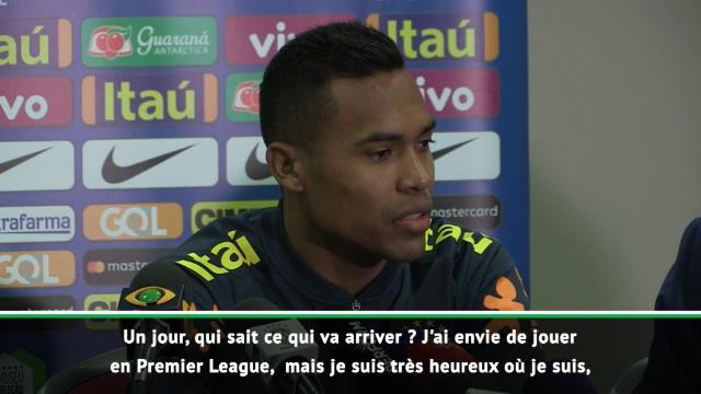 Alex Sandro : "J'ai envie de jouer en Premier League" Alex Sandro : "J'ai envie de jouer en Premier League"