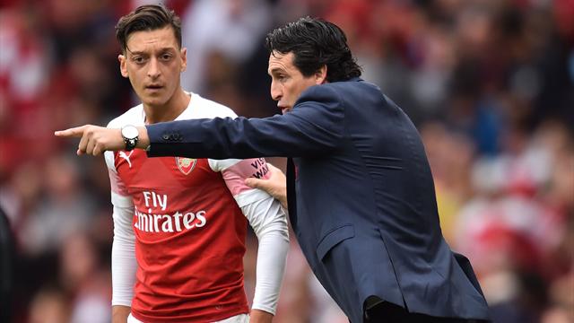 Emery : "Ozil n'est pas à vendre" Emery : "Ozil n'est pas à vendre"