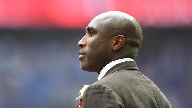 Sol Campbell quitte son poste d'entraîneur en D4 anglaise