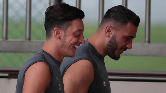 El Arsenal advertirá a los jugadores que inhalaron gas de la risa