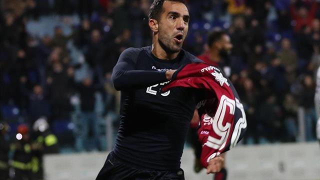 El Roma desaprovecha un 2-0 en Cagliari y empata 2-2 en un 11 hombres contra 9