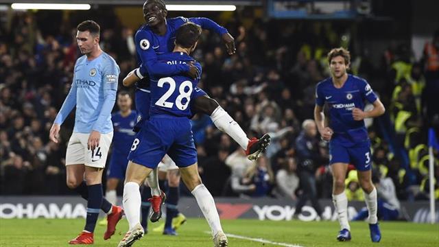 2-0. Guardiola cede el liderato en la telaraña de Sarri