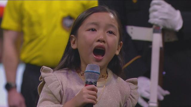 Final MLS: La niña que emocionó al público cantando el himno de Estados Unidos Final MLS: La niña que emocionó al público cantando el himno de Estados Unidos