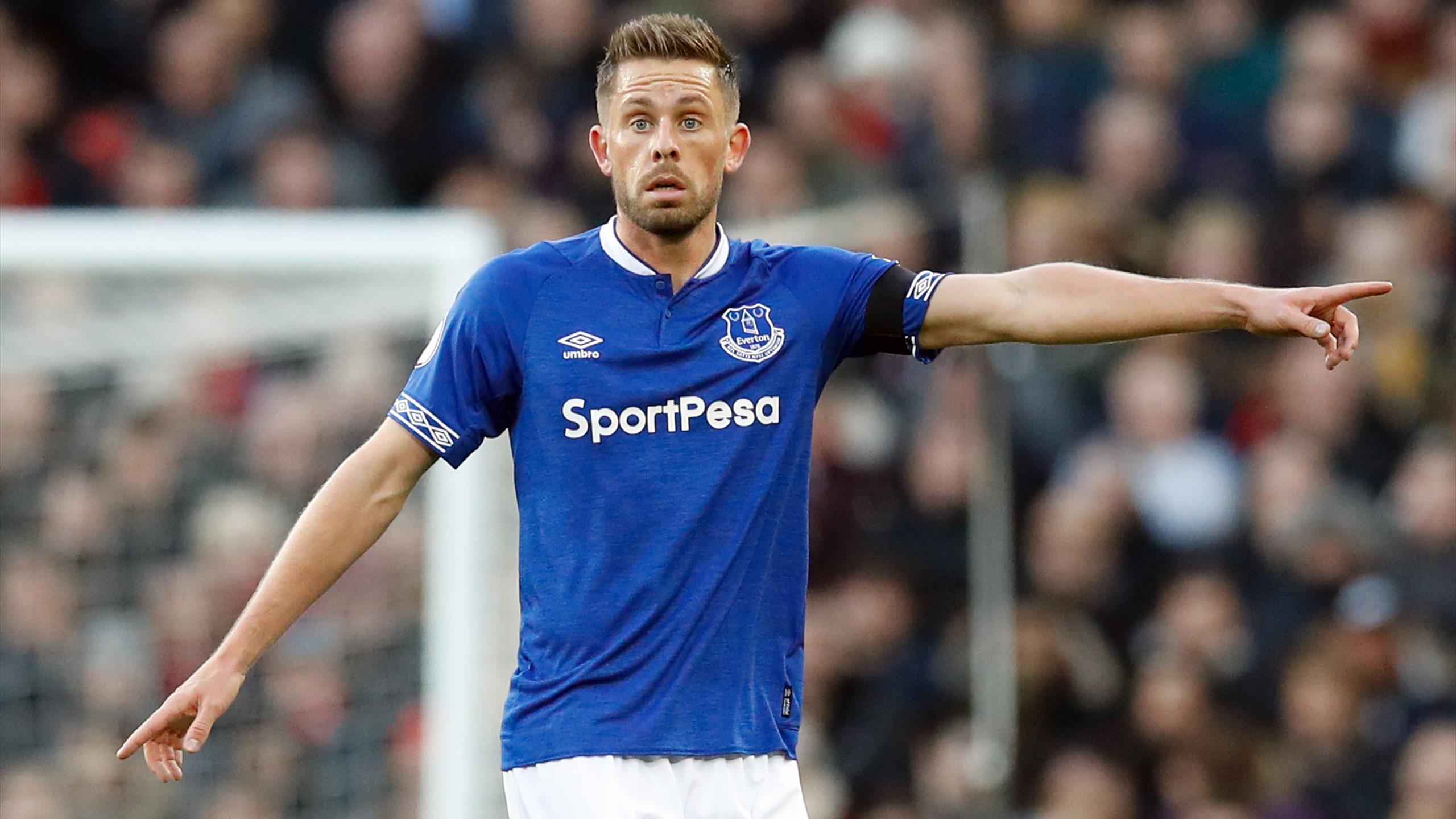 Everton players love working with Silva, says Toffees star Sigurdsson