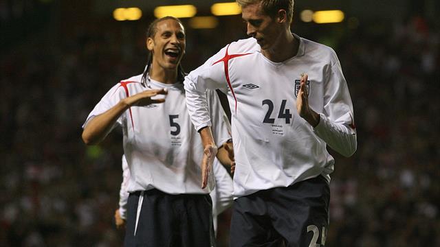 Former England striker Peter Crouch announces retirement