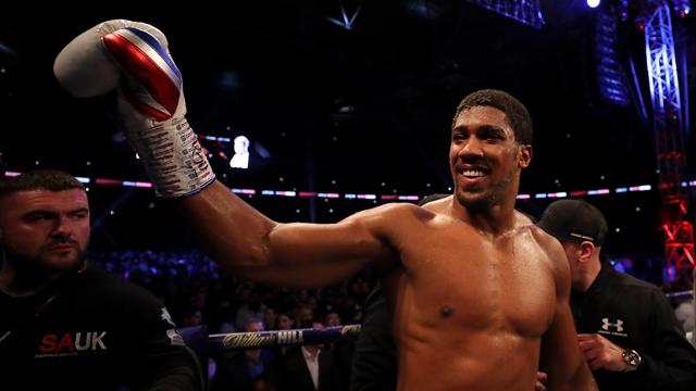 Joshua défendra ses ceintures aux États-Unis, une première