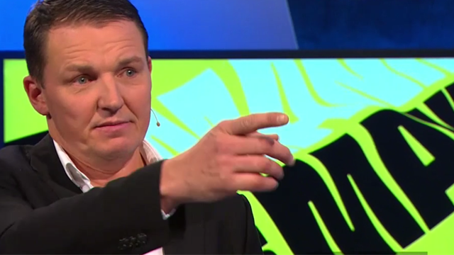 Ex-Profis als Hilfe für Videoschiedsrichter? Rost: "Das ist ja albern" Ex-Profis als Hilfe für Videoschiedsrichter? Rost: "Das ist ja albern"