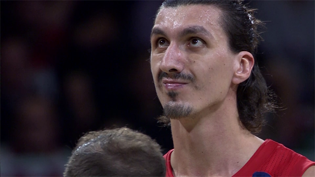 Nihad Dedovic, il sosia di Ibrahimovic: “Tutti mi scambiano per Zlatan” Nihad Dedovic, il sosia di Ibrahimovic: “Tutti mi scambiano per Zlatan”