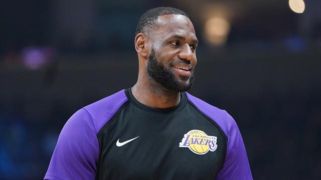 Quando LeBron James salvò la NBA del lock-out grazie alla lettera di una cameriera Quando LeBron James salvò la NBA del lock-out grazie alla lettera di una cameriera