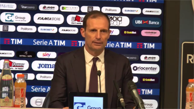 Allegri: "Io degli arbitri non mi lamento mai, ma se l'eleganza non ce l'hai non puoi comprarla" Allegri: "Io degli arbitri non mi lamento mai, ma se l'eleganza non ce l'hai non puoi comprarla"