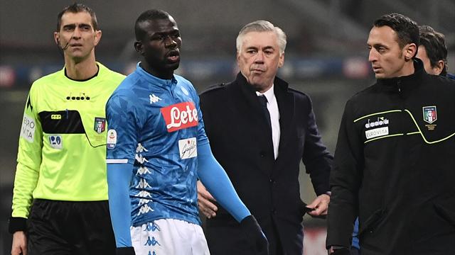 Naples a demandé l'arrêt du match pour cris racistes