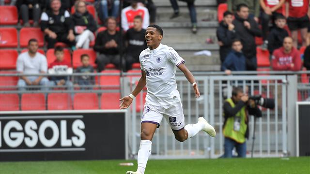 Stagiaire à Toulouse, Todibo a déjà séduit le Barça