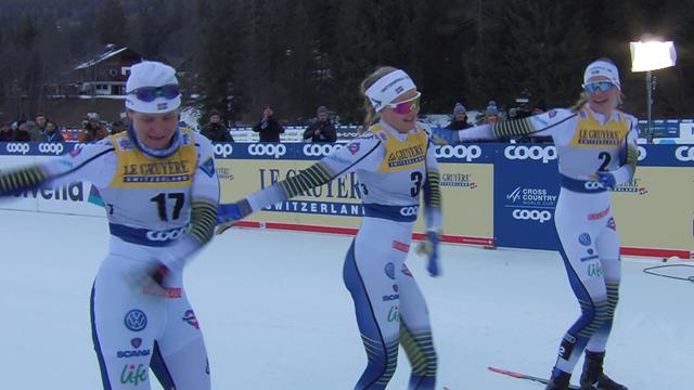El floss dance se cuela en el deporte de invierno: así celebró Suecia en el Tour de ski El floss dance se cuela en el deporte de invierno: así celebró Suecia en el Tour de ski