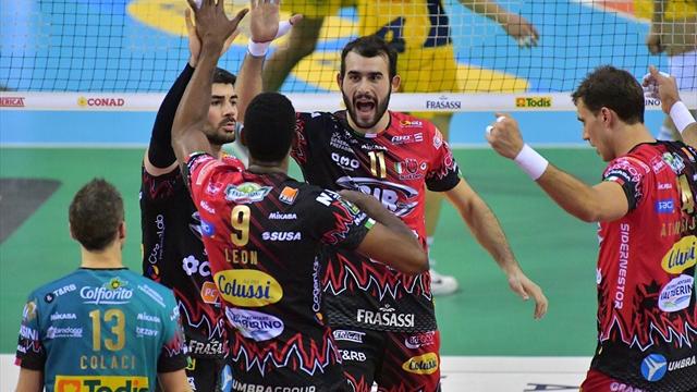 Perugia-Civitanova 3-1: i Block Devils vincono il big match e balzano in testa