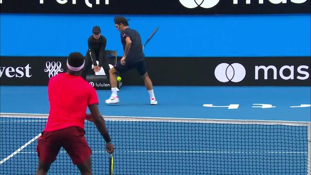 Zauberschlag von Federer mit kleinem Haken Zauberschlag von Federer mit kleinem Haken