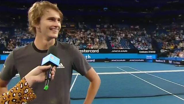 Zverev will keine Liegestützen machen: "Ich muss morgen spielen" Zverev will keine Liegestützen machen: "Ich muss morgen spielen"