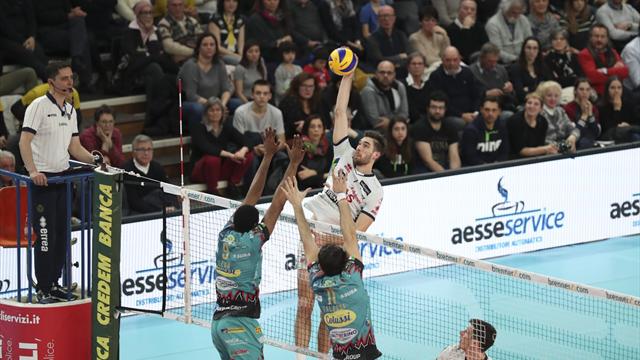 Trento schianta Perugia nell'anticipo e vola in testa alla classifica