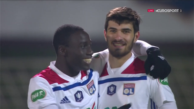 Mendy a accéléré, Terrier en a profité : l'ouverture du score de l'OL Mendy a accéléré, Terrier en a profité : l'ouverture du score de l'OL