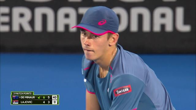 ATP, Sydney: il match point che consegna la vittoria a De Minaur ATP, Sydney: il match point che consegna la vittoria a De Minaur