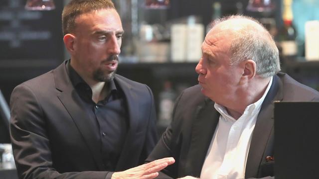 Hoeneß über Ribéry: "Hätte Steak an die Wand klatschen sollen"