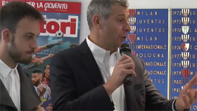 Toldo e il gol in Inter-Juve: "È mio, Vieri non l'ha toccata" Toldo e il gol in Inter-Juve: "È mio, Vieri non l'ha toccata"