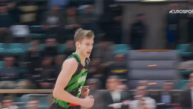 Luka Samanic brilla contro la Virtus Bologna! La NBA tiene d'occhio il croato classe 2000 Luka Samanic brilla contro la Virtus Bologna! La NBA tiene d'occhio il croato classe 2000