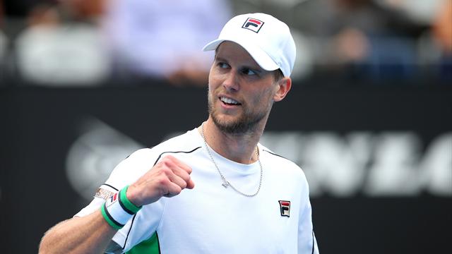 Andreas Seppi spettacolare! Rimonta Tsitsipas e conquista la semifinale contro Schwartzman