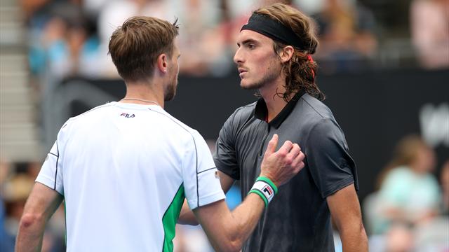 Passings, amorties... Tsitsipas n'a pas résisté à l'expérience de Seppi Passings, amorties... Tsitsipas n'a pas résisté à l'expérience de Seppi