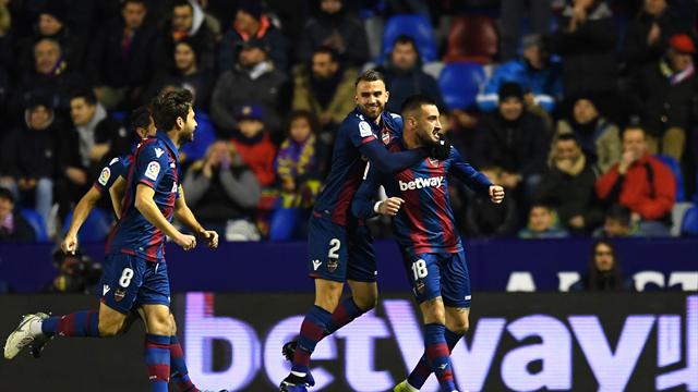 Levante stun Barca to take first leg advantage