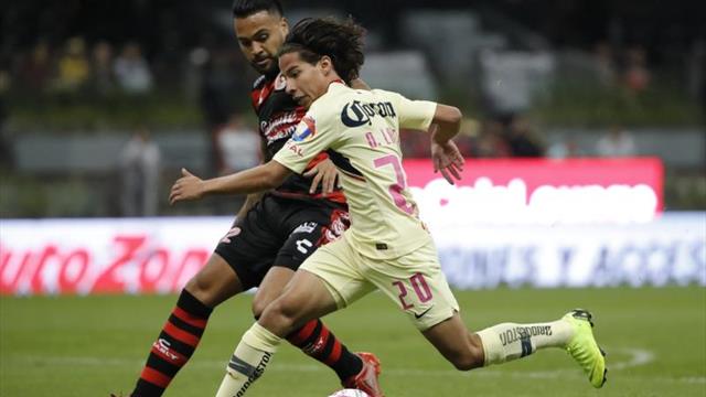 Lainez acepta "el reto" y Guardado le da la bienvenida a la "familia" bética