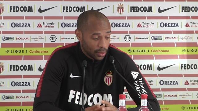 Henry : ''La panenka de Diop ? S'il rate, je lui rase la tête'' Henry : ''La panenka de Diop ? S'il rate, je lui rase la tête''