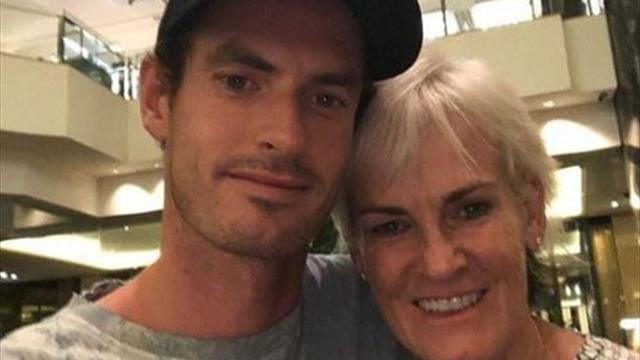 El emotivo y reconfortante final de Murray tras el día más duro de su carrera: un abrazo de su madre