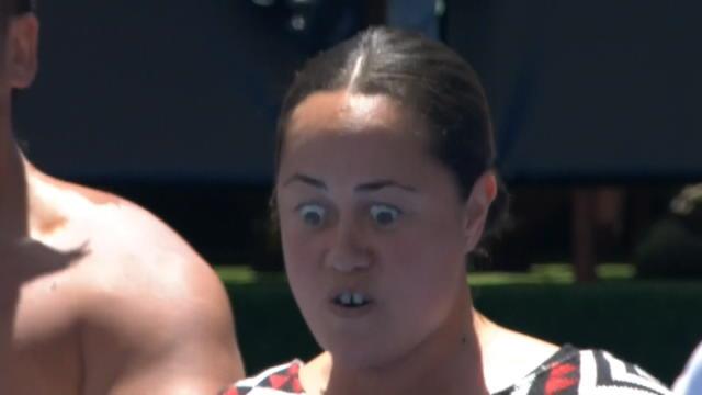 Auckland - Un mini-haka avant la finale entre Sandgren et Norrie Auckland - Un mini-haka avant la finale entre Sandgren et Norrie