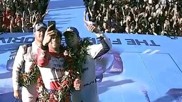 Selfies auf dem Podium: D’Ambrosio, Frijns und Bird lassen sich feiern Selfies auf dem Podium: D’Ambrosio, Frijns und Bird lassen sich feiern