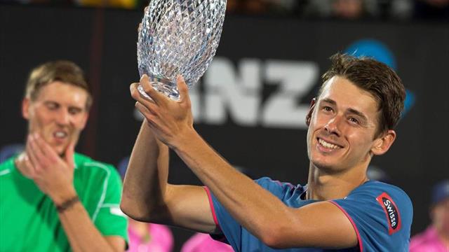 De Miñaur consigue su primer título ATP tras vencer a Seppi en la final