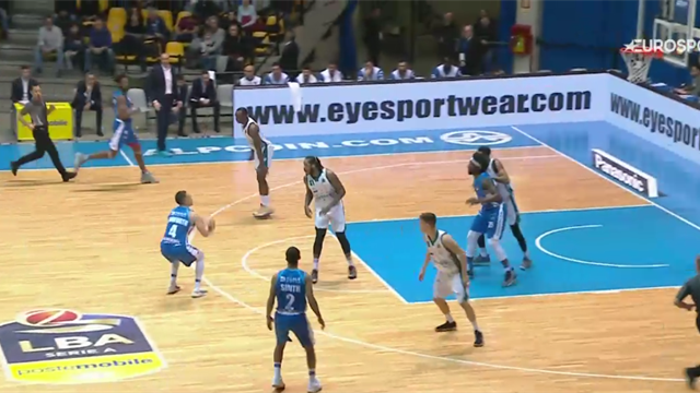 Highlights: Acqua S.Bernardo Cantù-Banco di Sardegna Sassari 88-97 Highlights: Acqua S.Bernardo Cantù-Banco di Sardegna Sassari 88-97