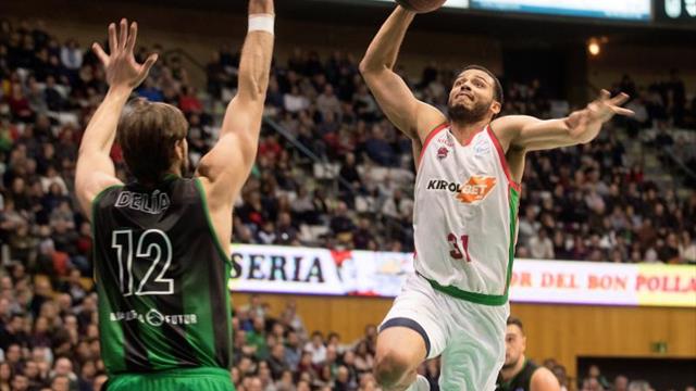 67-68. Punto de oro de Vincent Poirier en Badalona
