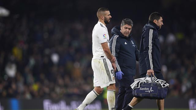 Más problemas para el Madrid: Benzema se fracturó el dedo meñique