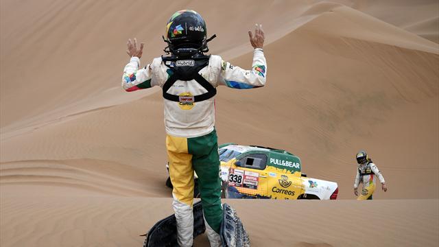 Jesús Calleja abandona el Dakar y su copiloto ha tenido que ser evacuado al hospital