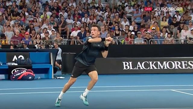 Open Australia 2019: La felina volea de Bautista ante Murray tras llegar a una dejada imposible Open Australia 2019: La felina volea de Bautista ante Murray tras llegar a una dejada imposible