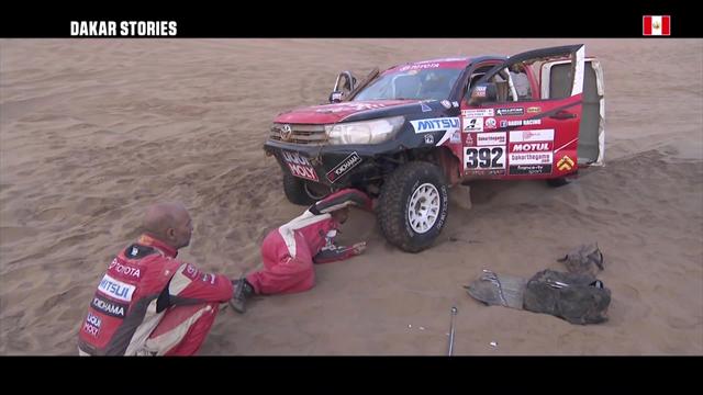Lange Nacht in der Wüste: Motorprobleme zwingen Teams zu langen Pausen Lange Nacht in der Wüste: Motorprobleme zwingen Teams zu langen Pausen